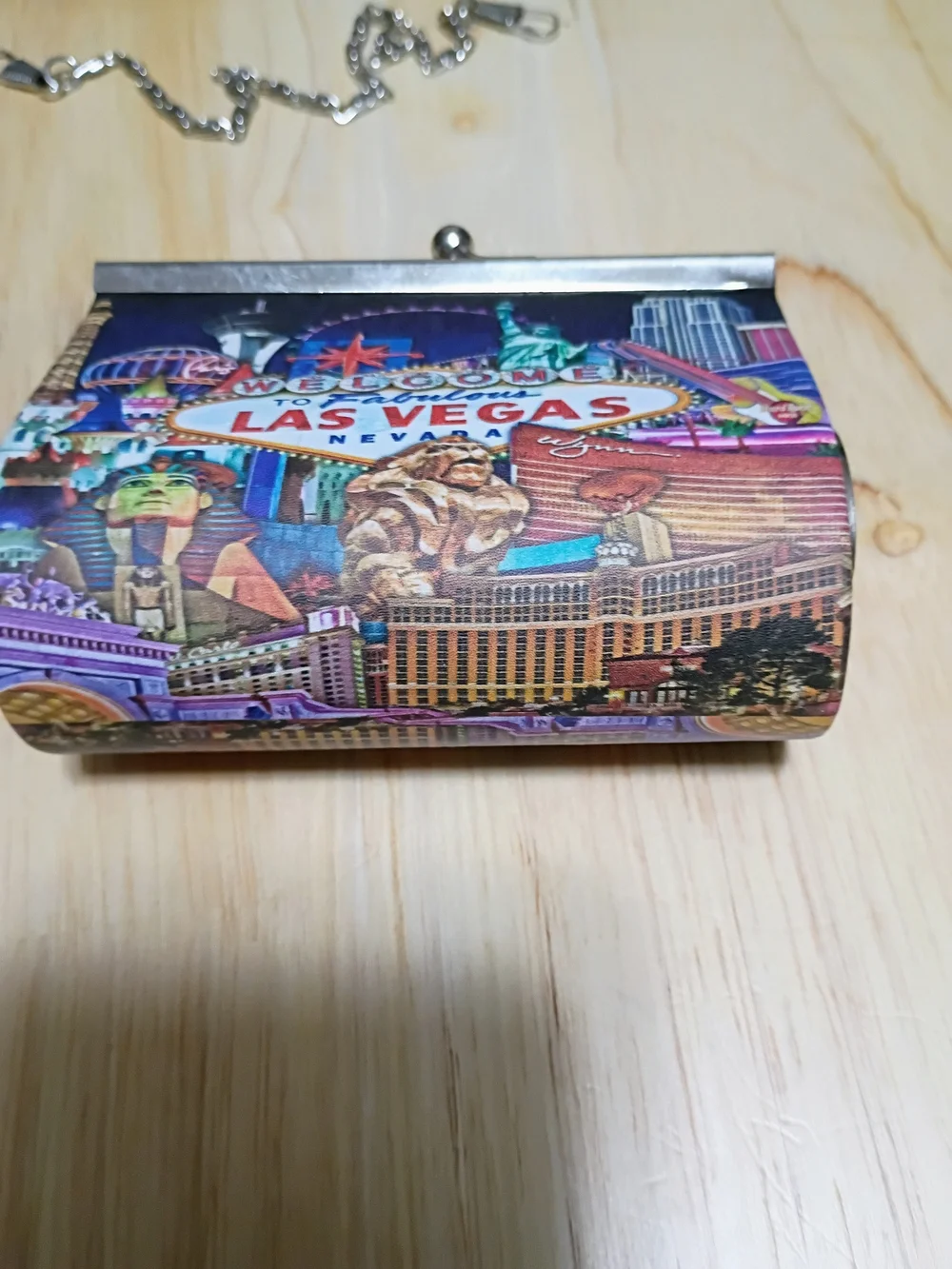 Las Vegas Graphic Coin Purse with Silver Chain - Colorful